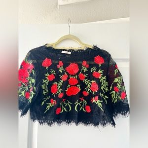 Vintage cropped embroidered floral top